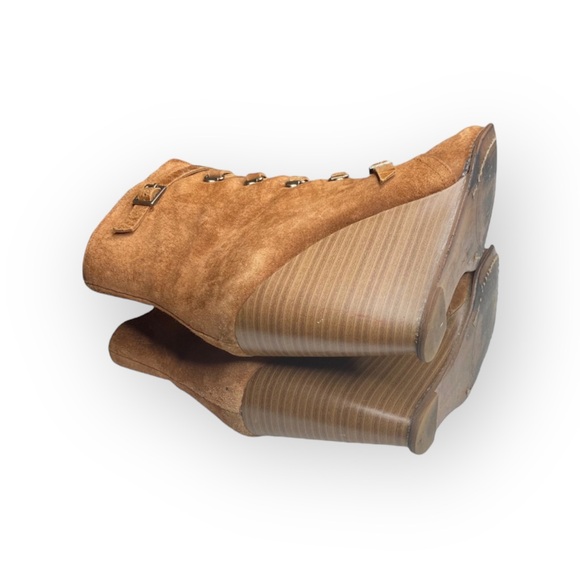 BCBGeneration ༄ Kadeer Buckled Lace Up Wedge Bootie ༄ Tobacco Suede ༄ 8M / 38 - Picture 14 of 16